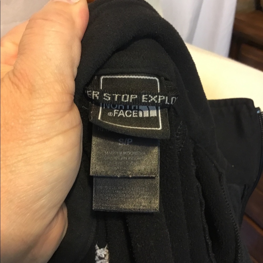 North face jacket - Picture 3 of 3